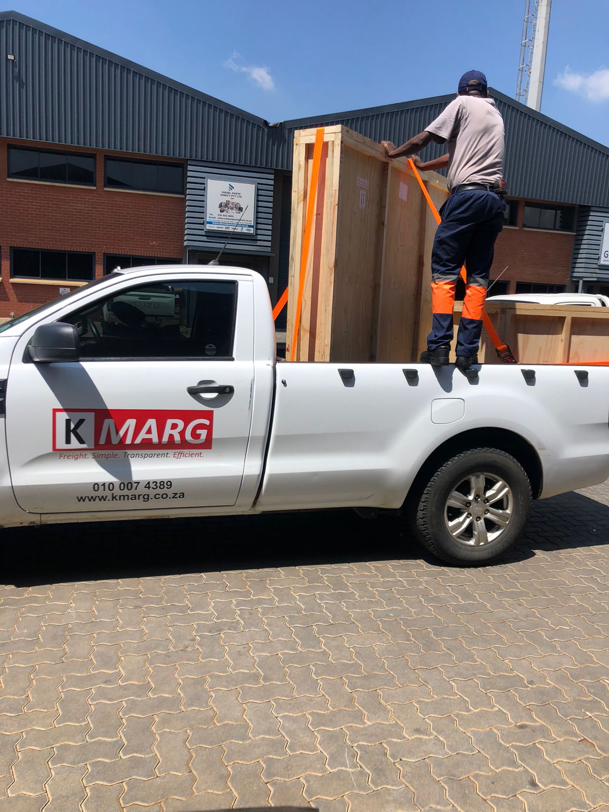 Construction BakkieHire Near Me for hire in Benoni, SPRINGS, JOHANNESBURG, BOKSBURG, BRAKPAN, EKURHULENI Gauteng